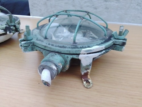 Antique vintage phosphor - /,