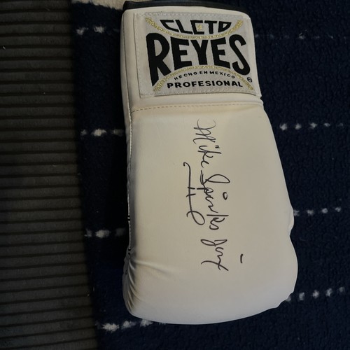 Michael spinks signed - spinks,