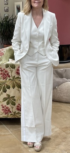 Cream tuxedo suit bnwl - me, +em
