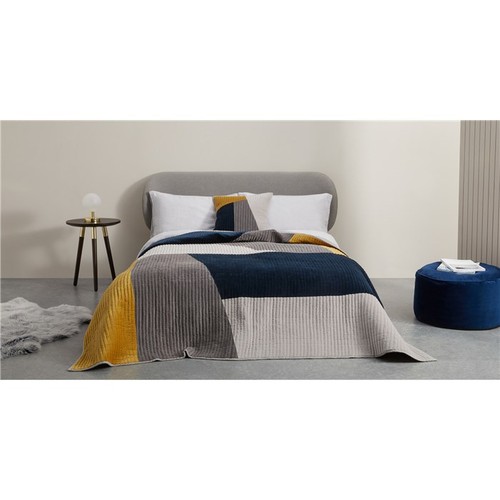 Made com giacomo quilted - made.com,