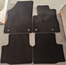 Front/Rear Tailored Velour Car Mats for Vauxhall Astra 2016 Onwards.