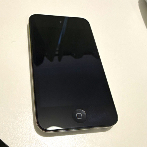 Apple ipod touch 4th gen - apple,