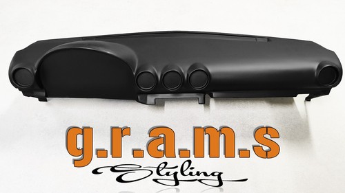 Racing dashboard front panel - front,