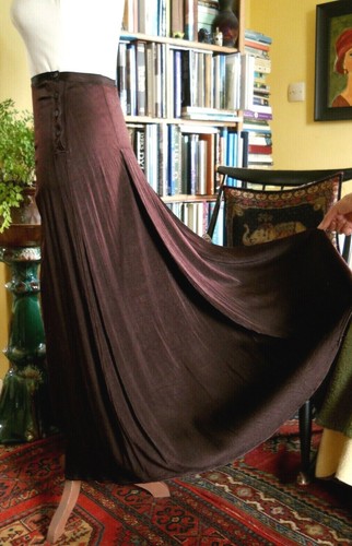 Rare ghost satin crepe - ghost,