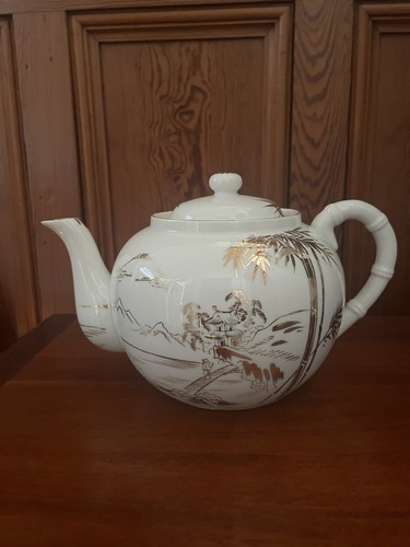 Unusual gold chinese - unusual,