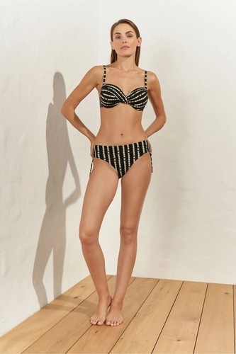 Bnwt rrp 199 maryan mehlhorn - rrp£199,