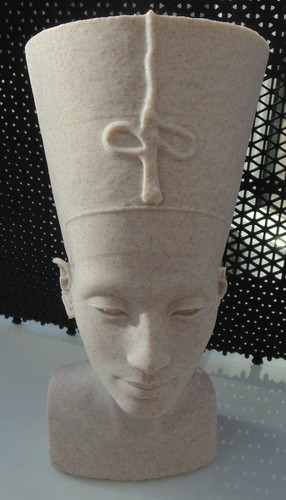 Egyptian queen nefertiti - queen,