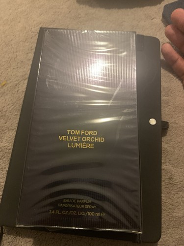 Tom ford velvet - tom,