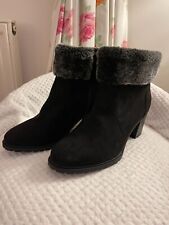 LADIES BLACK INSOLIA MARKS AND SPENCER WIDE FIT FUR CUFF ANKLE BOOTS SIZE 6