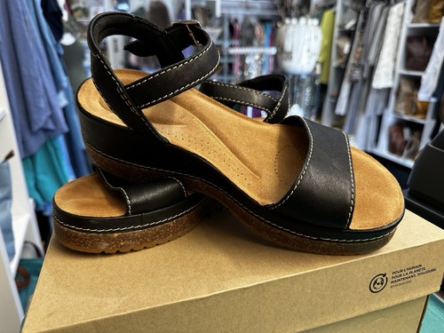 Clarks women leather sandals - leather,