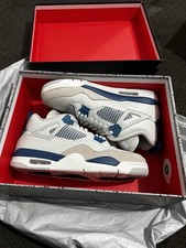 Nike Air Jordan 4 Military
