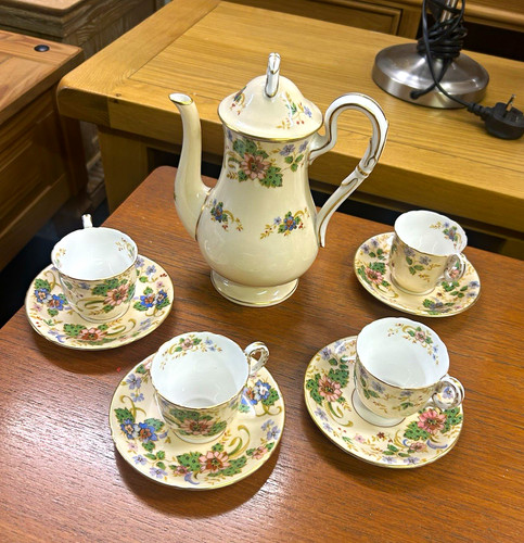 Royal worcester floral - worcester,