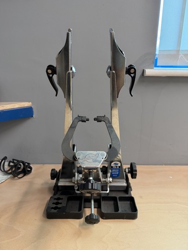 Park wheel turning stand - park,