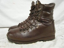 Genuine British Army Military Altberg Defender MTP Combat Boots Size 8 L 42 S2