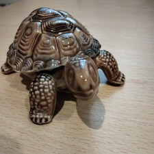 Vintage Wade Porcelain Tortoise Lidded Trinket Jewellery Box 10 x 4 cm