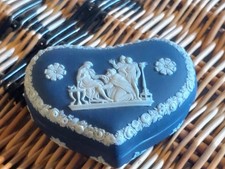 ANTIQUE WEDGWOOD PORTLAND BLUE