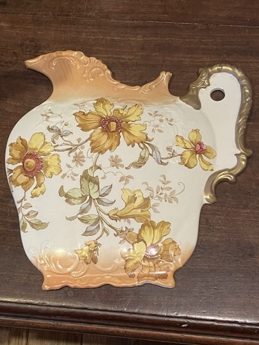 Wall hanging 1930s bishop - 1930s, and