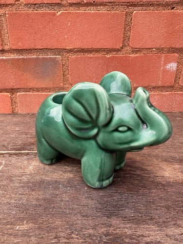 Green ceramic elephant - green,