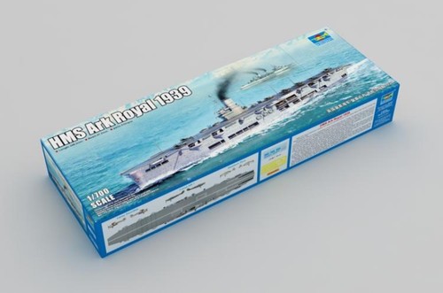 Trumpeter 06713 700 hms ark - 1/700,