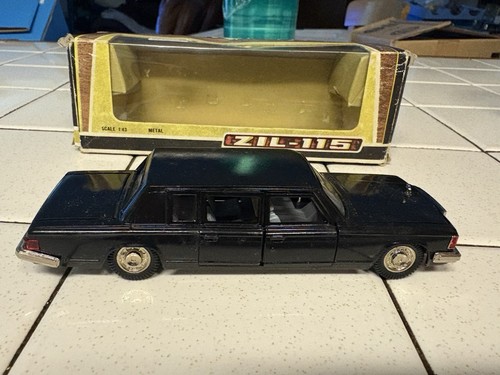 Vintage die cast gorby - vintage,