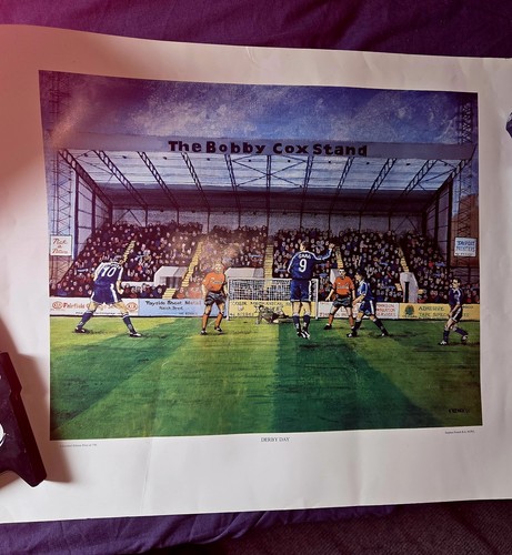 Dundee artwork print - artwork,