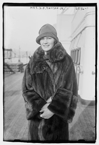 Photo mrs davison jr fur - davison,