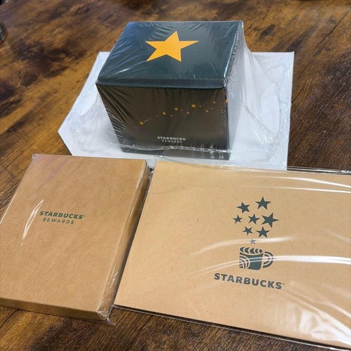 Starbucks rewards piece set - starbucks,