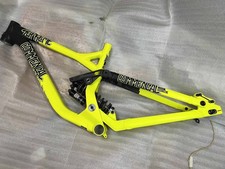Commencal Supreme DH V3 Comp