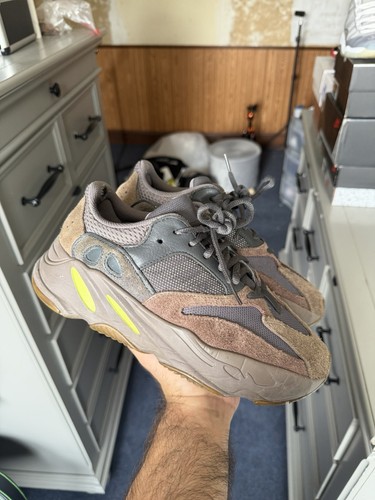 Size adidas yeezy boost - 7.5,
