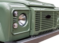 Unpainted "Heritage edition" style front grille for Land Rover Defender 90 110
