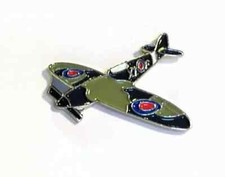 WWII SPITFIRE PLANE PIN BADGE