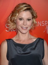 Julie bowen 900 - julie, 1)