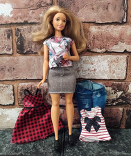 Barbie Fashionistas Every Day Chic Doll & Fashions 2016 Curvy Girl Mattel DTF00