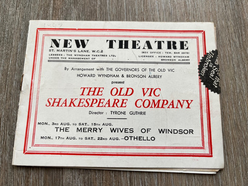 New theatre martins lane - st,