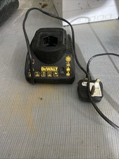Dewalt DE9118 Charger