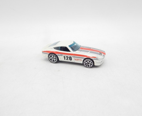 Hot wheels datsun 240 - datsun, z
