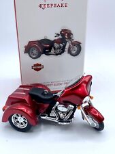 HALLMARK CHRISTMAS ORNAMENT HARLEY DAVIDSON MOTOR CYCLE 2011 STREET GLIDE TRIKE