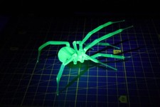 Glass UV Spider Uranium Glass