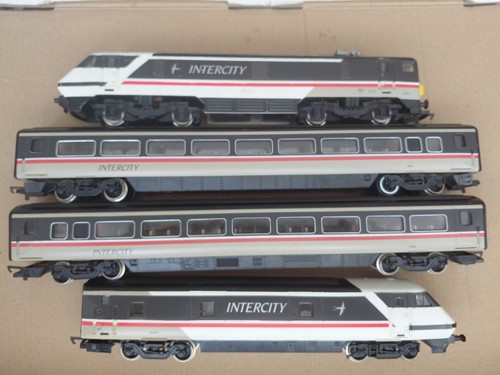 Hornby 225 power and - 225,