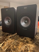 KEF X Series X300A Active Dekstop Speakers 
