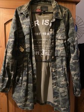 Woman’s River Island 3/4