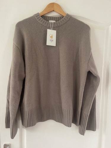 Wool 10 cashmere - 90%,