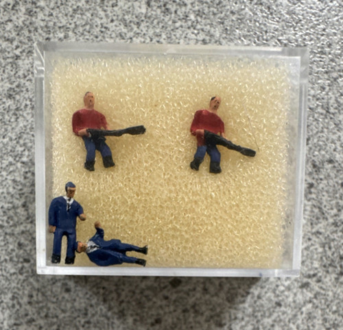 Gauge 160 painted plastic - gauge,