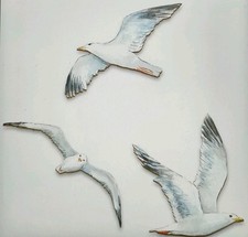 3 FLYING SEAGULLS 2D rustic