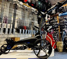 MOTOCADDY M5 GPS ELECTRIC GOLF TROLLEY 2025 ED UMBRELLA HOLDER 24 HOUR DELIVERY