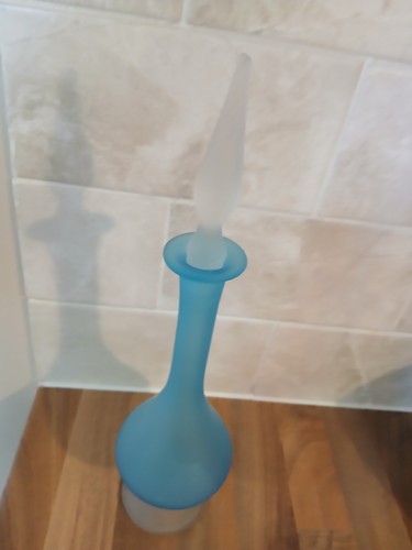 32cm tall art glass bottle - 32cm,