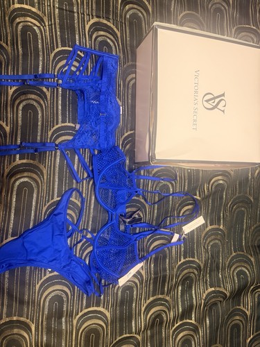 Victoria secret lingerie set - secret,