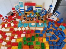 Large Duplo Bundle, Police