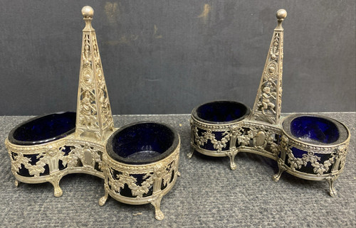 Exceptional pair louis vx1 - of,