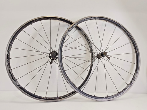 Pair easton ea90 700c - pair,